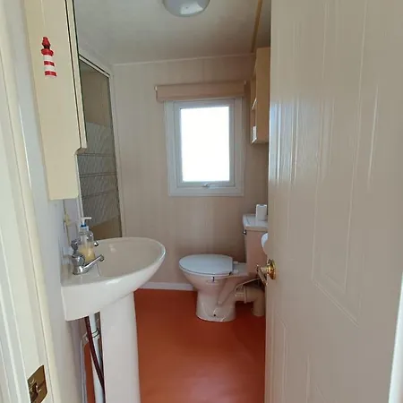 Pet Friendly Holiday Caravan Sleeps 5 Hemsby Exterior photo