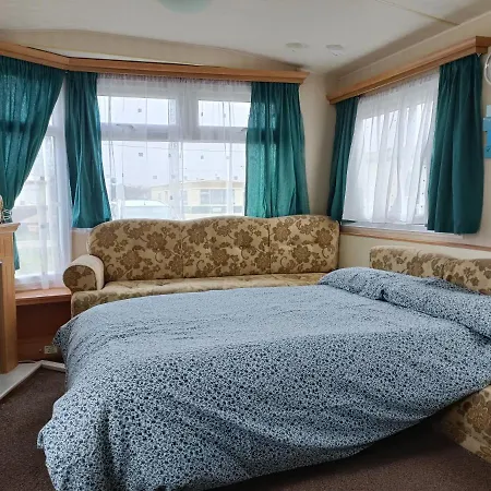 Pet Friendly Holiday Caravan Sleeps 5 Hemsby Exterior photo